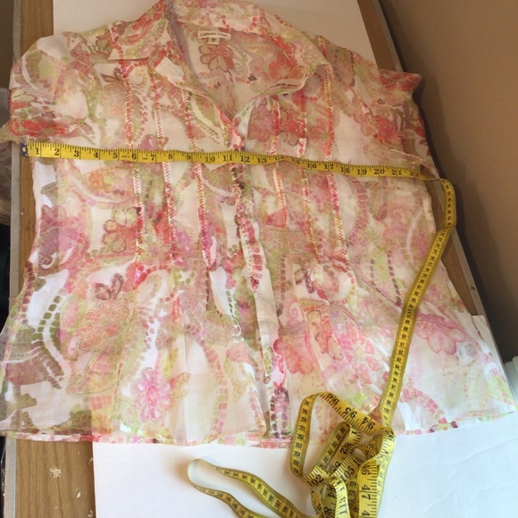 Coldwater Creek Women’s Blouse Size XL Semi-Sheer Abstract Floral Pleated Front - Picture 10 of 14